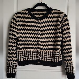 SHEIN Black and Cream Zigzag Cardigan